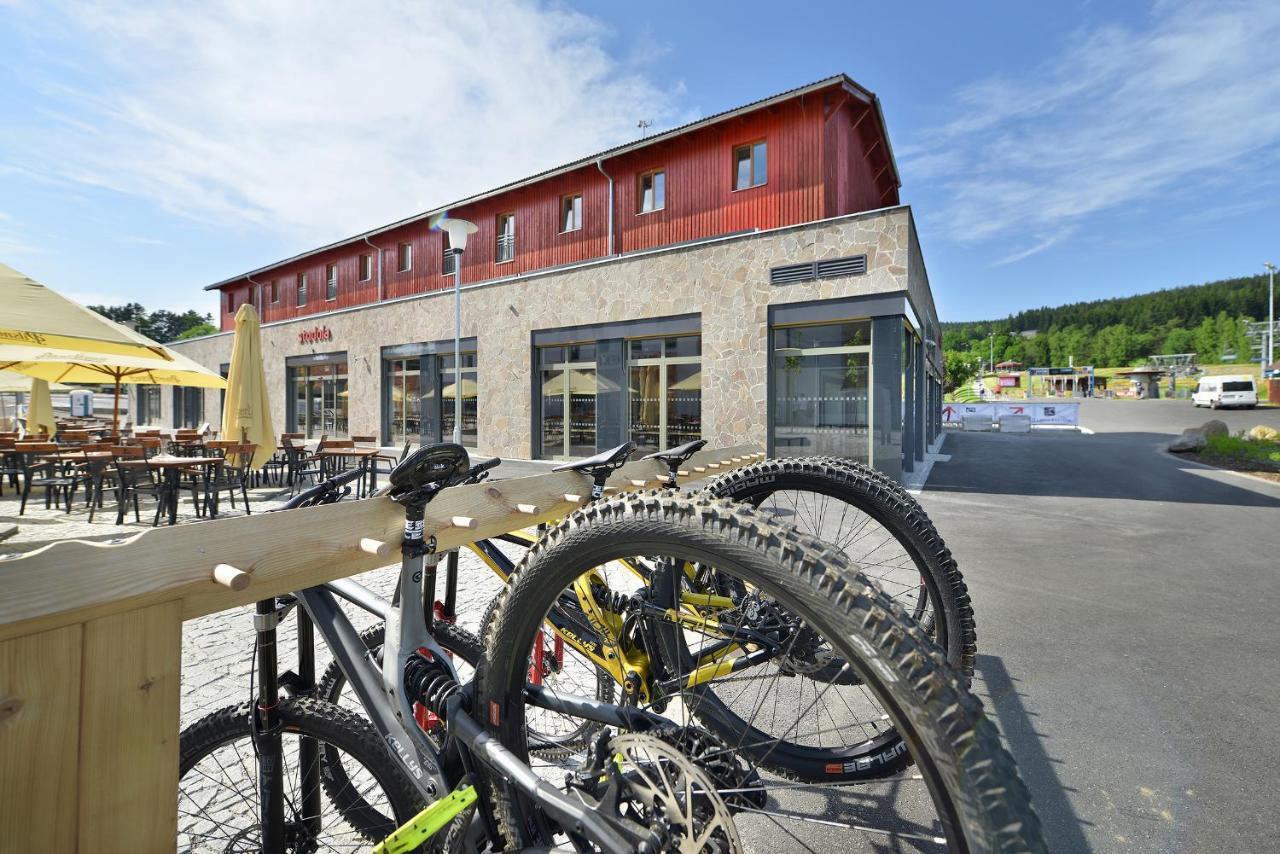 Hotel Element Lipno nad Vltavou Ngoại thất bức ảnh
