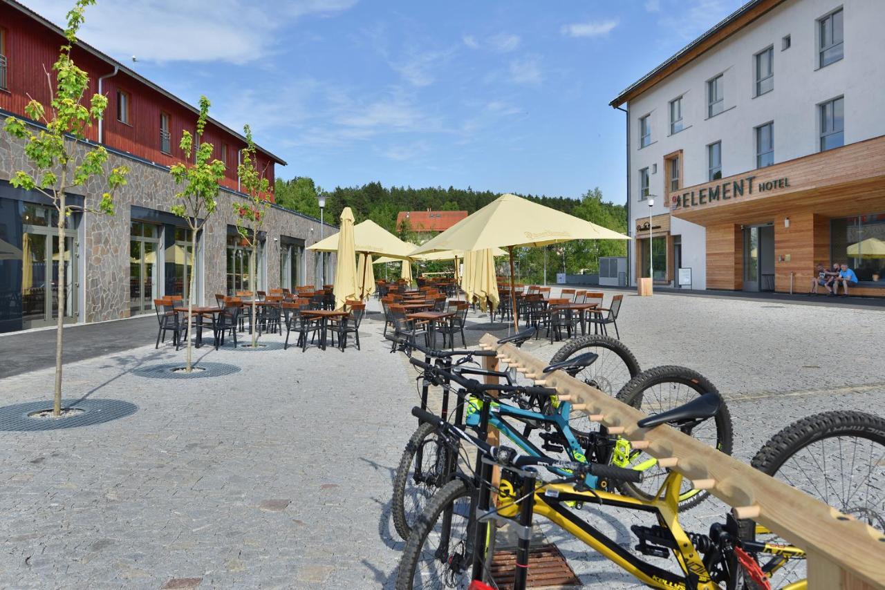 Hotel Element Lipno nad Vltavou Ngoại thất bức ảnh