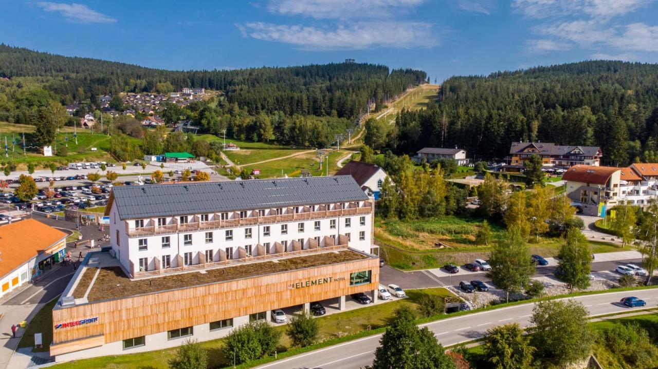 Hotel Element Lipno nad Vltavou Ngoại thất bức ảnh
