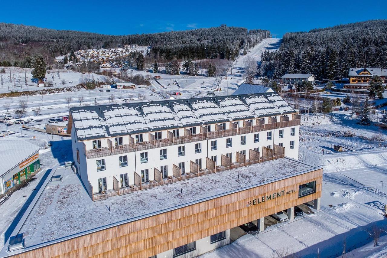 Hotel Element Lipno nad Vltavou Ngoại thất bức ảnh